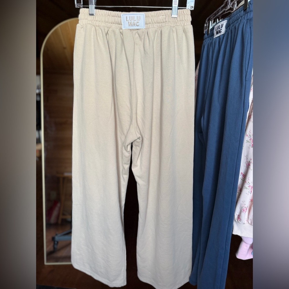 NWT Lulu Mac Tan Sweatpants